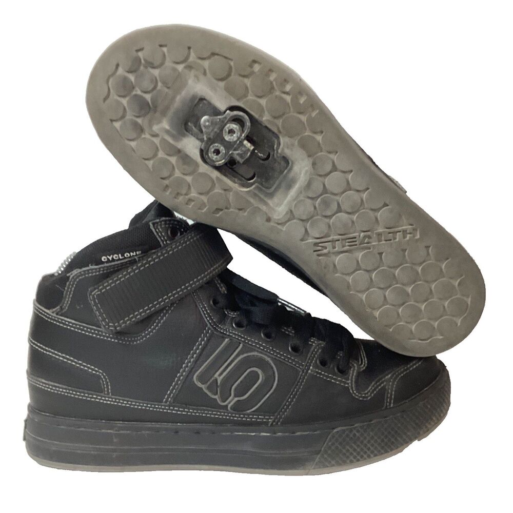 Five Ten 5.10 Cyclone Cycling Stealth Shoes Men's Sz 7 Black Two-Bolt Mountain